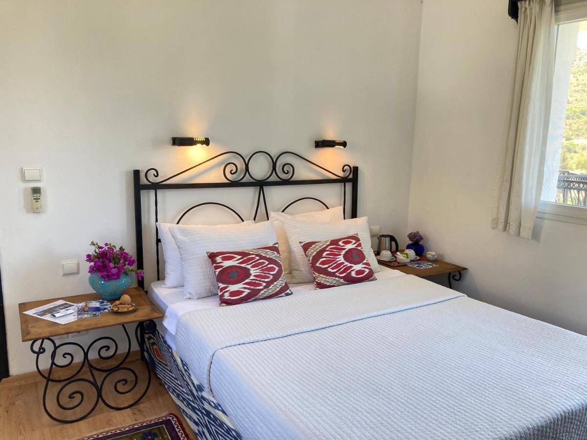Hotel Villa Tokur Datça Exteriör bild